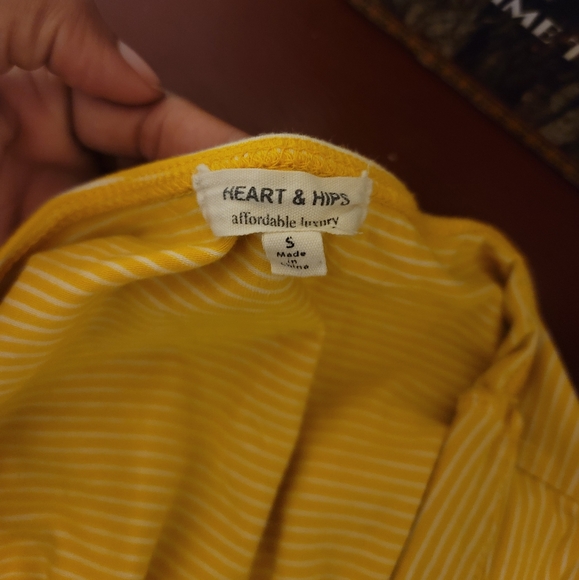 Sunshine Bandu Top ๐ - Picture 4 of 4